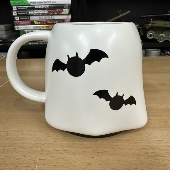 Tim Hortons 2024 Halloween Collectible Ghost Mug Color Changing Donut And Bats - Picture 2 of 5